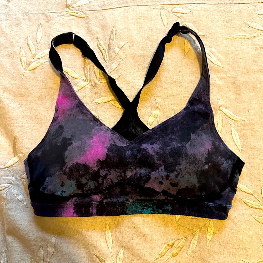 Lucy Sports Bra